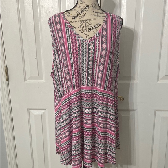 Honeyme Pink and Gray Patterned Tank Top - Picture 1 of 2